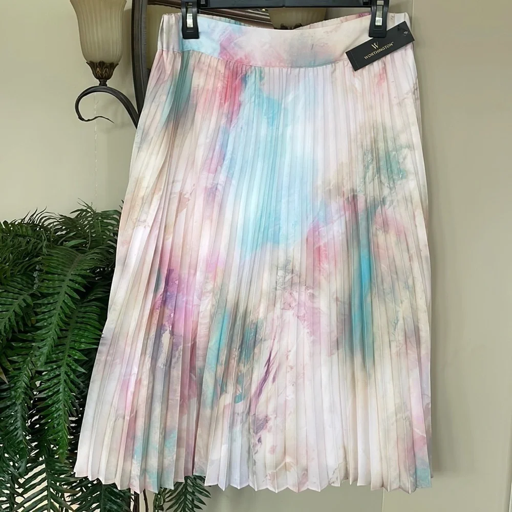 Worthington size medium